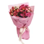 Букет из 15 кустовых роз светлый микс